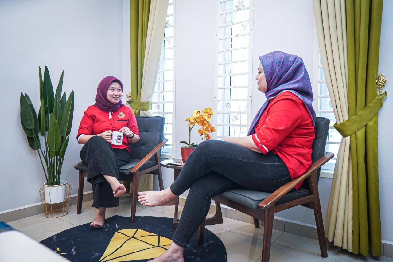Ghazrins Desaru Hotel Pengerang Luaran gambar