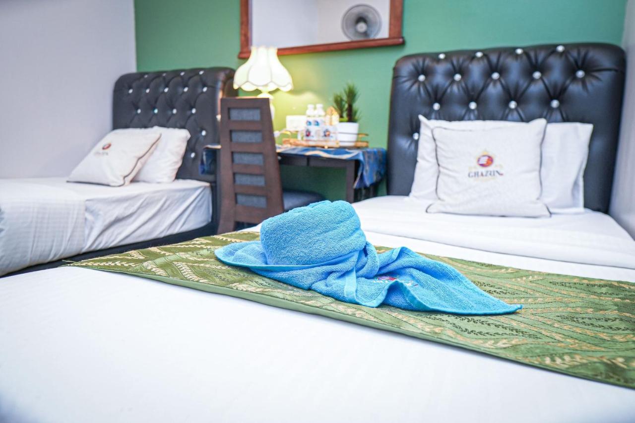 Ghazrins Desaru Hotel Pengerang Luaran gambar