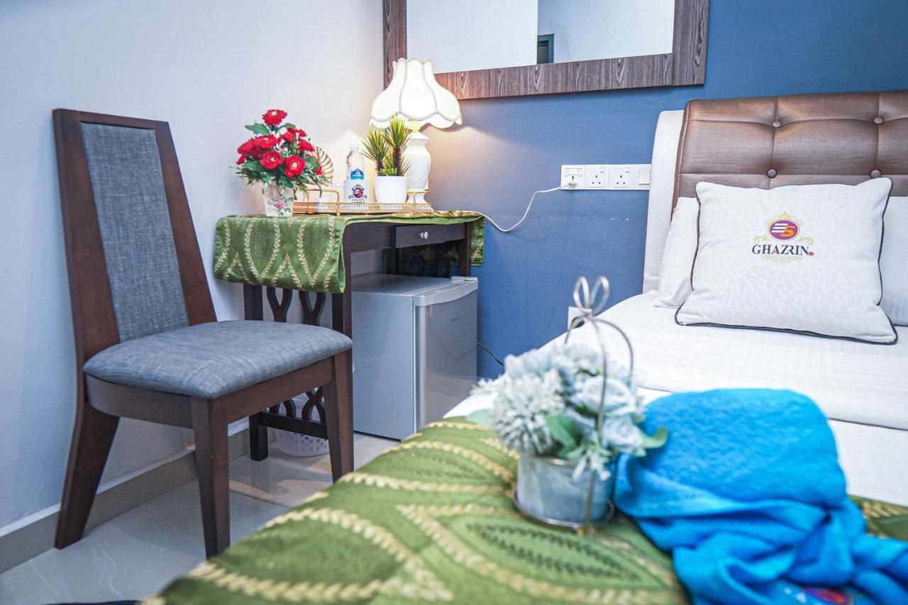 Ghazrins Desaru Hotel Pengerang Luaran gambar
